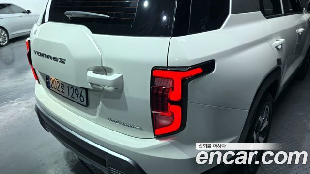 KG Mobility (SsangYong) Torres Gasoline 1.5 2WD T5 2024 — фото 23