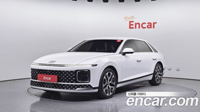 Hyundai Grandeur Hybrid (GN7) Exclusive 2023 — фото 1