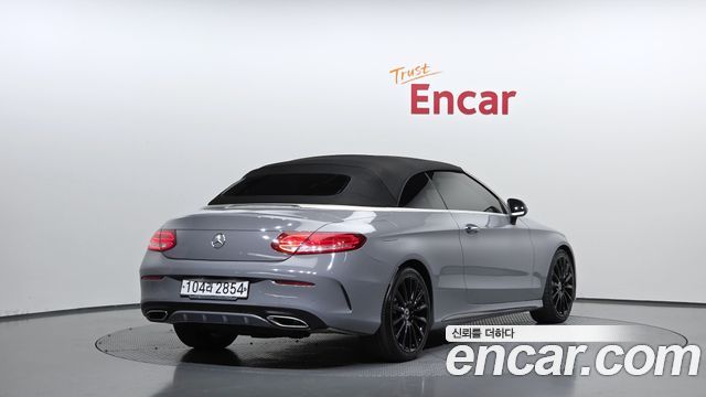 Mercedes-Benz C-Class (W205) C200 Cabriolet 2017 — фото 2