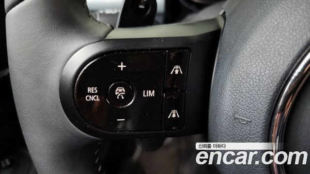 MINI Cooper S Clubman JCW Untold Edition 2nd Gen 2024 — фото 18