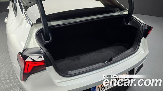 Kia K5 (III) 2.0 Noblesse 2025 — фото 19