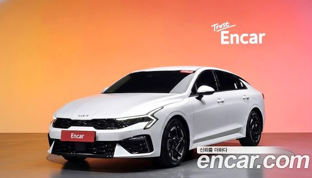 Kia K5 (III) 2.0 Noblesse 2025 — фото 1