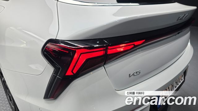 Kia K5 (III) 2.0 Noblesse 2025 — фото 23