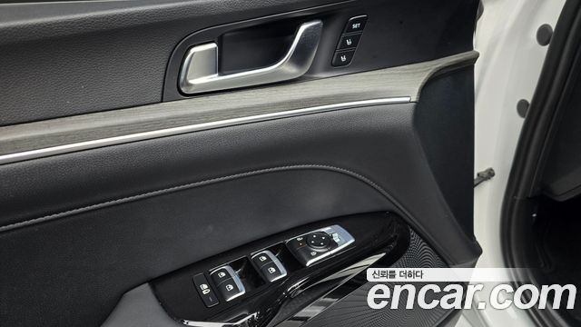 Kia K5 (III) 2.0 Noblesse 2025 — фото 28