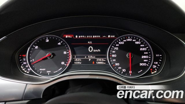 Audi A6 40 TDI Quattro Sprot C7 2016 — фото 8