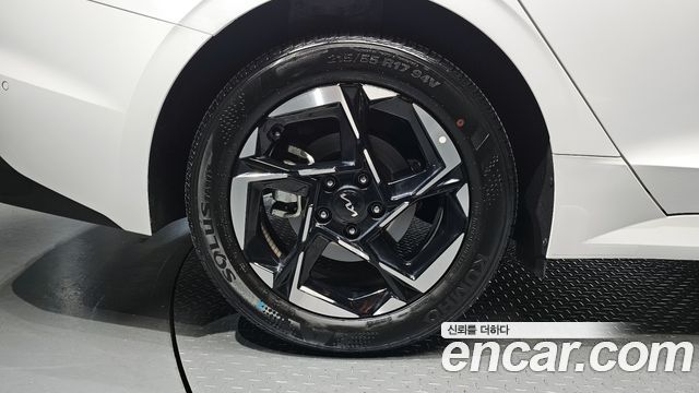 Kia K5 (III) 2.0 Noblesse 2025 — фото 5