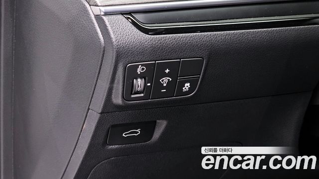 Kia K5 (III) 2.0 Noblesse 2025 — фото 17