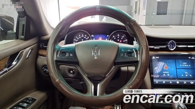 Maserati Quattroporte S Q4 3.0 V6 2016 — фото 15