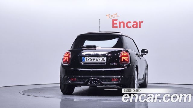 MINI Cooper S Kings Load Edition 2020 — фото 4
