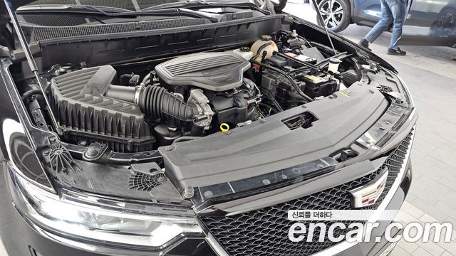 Cadillac XT6 3.6 Sport 2021 — фото 6
