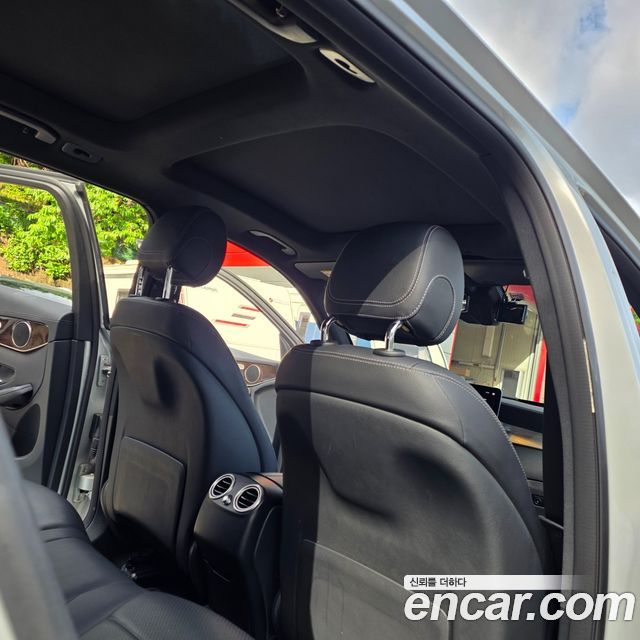 Mercedes-Benz GLC-Class (X253) GLC300 4MATIC 2020 — фото 17