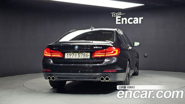 BMW 5 Series (G30) 520d xDrive Luxury Plus 2019 — фото 4