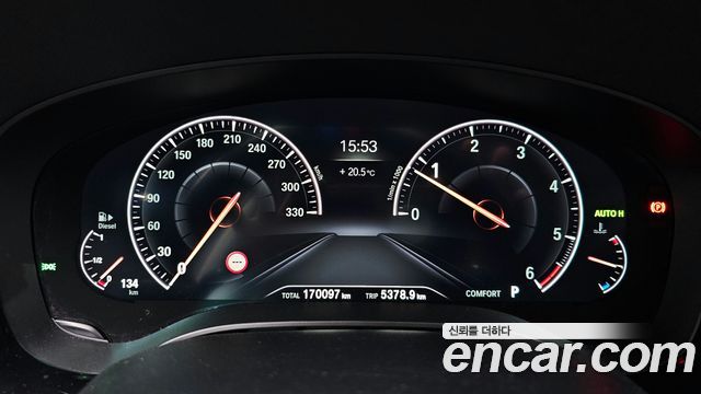 BMW 5 Series (G30) 520d xDrive Luxury Plus 2019 — фото 8