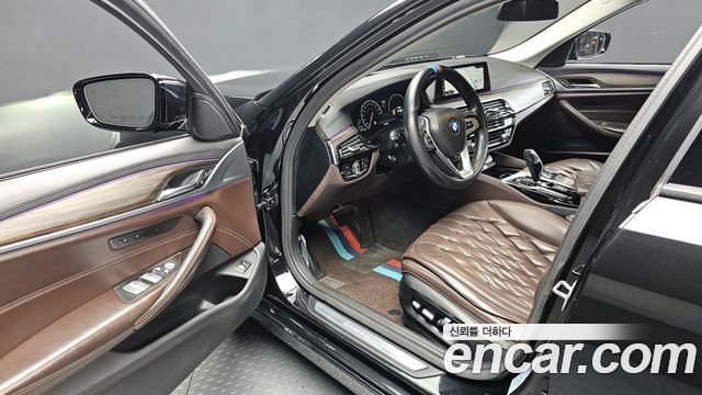 BMW 5 Series (G30) 520d xDrive Luxury Plus 2019 — фото 10