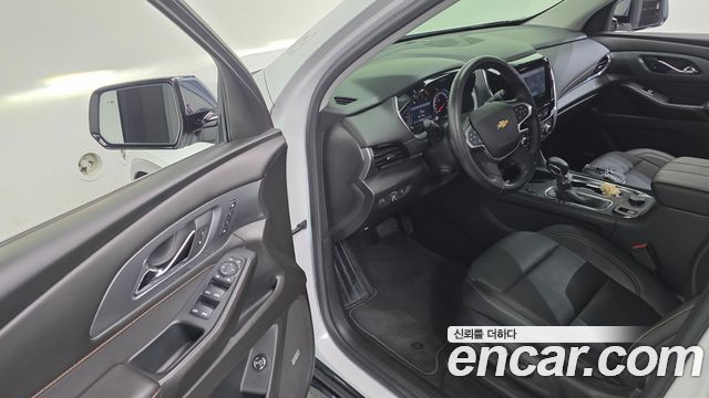 Chevrolet Traverse 3.6 AWD Redline 2021 — фото 12