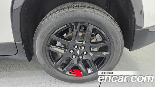 Chevrolet Traverse 3.6 AWD Redline 2021 — фото 21