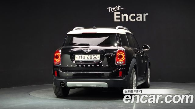 MINI Cooper D Countryman ALL4 HIGH 2nd 2017 — фото 4