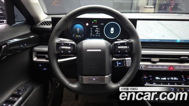 Hyundai Grandeur (GN7) 2,5 Gasoline 2WD Exclusive 2023 — фото 13