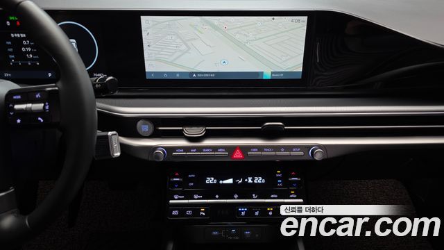Hyundai Grandeur (GN7) 2,5 Gasoline 2WD Exclusive 2023 — фото 16