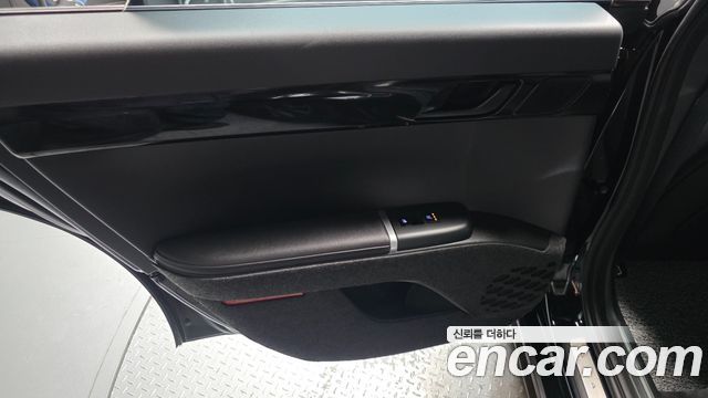 Hyundai Grandeur (GN7) 2,5 Gasoline 2WD Exclusive 2023 — фото 25