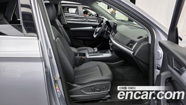 Audi Q5 (FY) 45 TFSI Quattro 2023 — фото 11