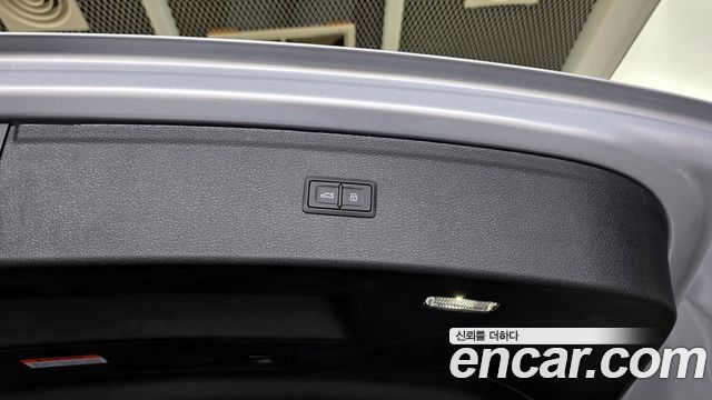 Audi Q5 (FY) 45 TFSI Quattro 2023 — фото 32
