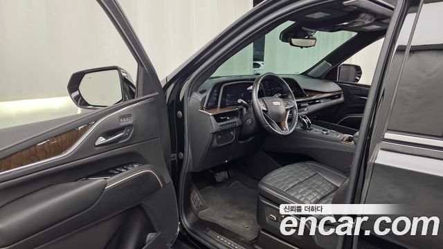 Cadillac Escalade (V) 6.2 ESV ESV Premium Luxury Platinum 2023 — фото 10
