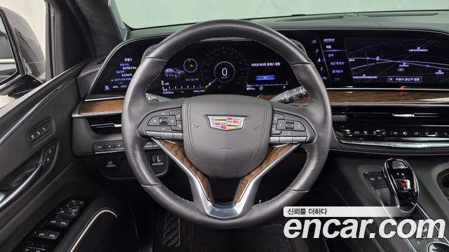 Cadillac Escalade (V) 6.2 ESV ESV Premium Luxury Platinum 2023 — фото 13
