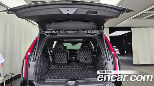 Cadillac Escalade (V) 6.2 ESV ESV Premium Luxury Platinum 2023 — фото 20