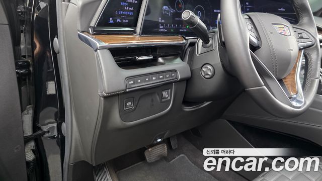 Cadillac Escalade (V) 6.2 ESV ESV Premium Luxury Platinum 2023 — фото 28