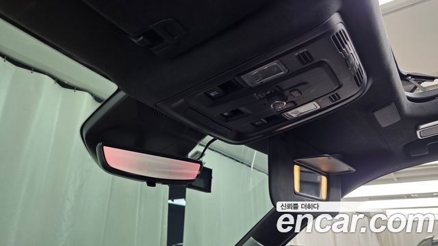 Cadillac Escalade (V) 6.2 ESV ESV Premium Luxury Platinum 2023 — фото 33