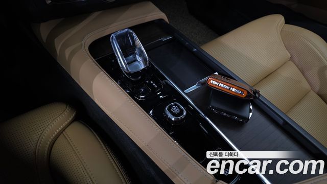Volvo S90 B5 Ultimate Bright 2023 — фото 9