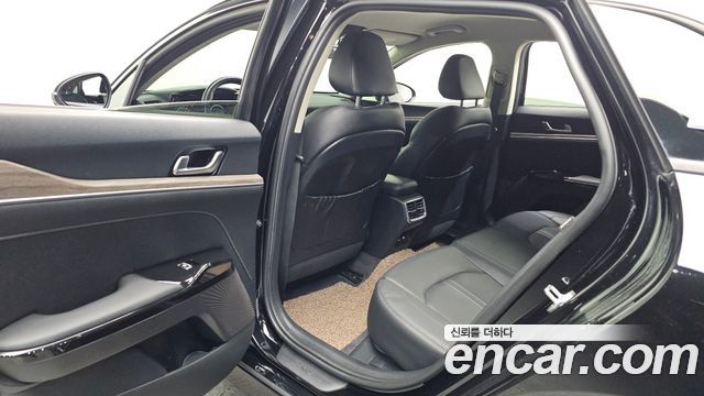 Kia K5 (III) 2.0 Noblesse 2021 — фото 15