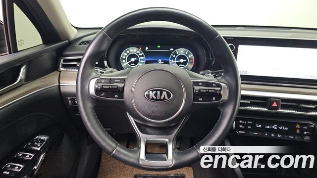 Kia K5 (III) 2.0 Noblesse 2021 — фото 19