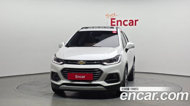 Chevrolet Trax 1.4 Premier 2020 — фото 3