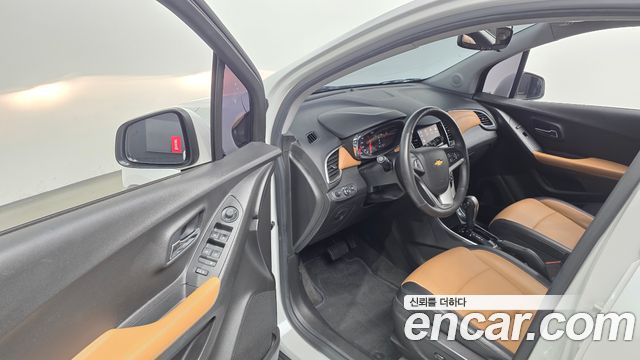 Chevrolet Trax 1.4 Premier 2020 — фото 10