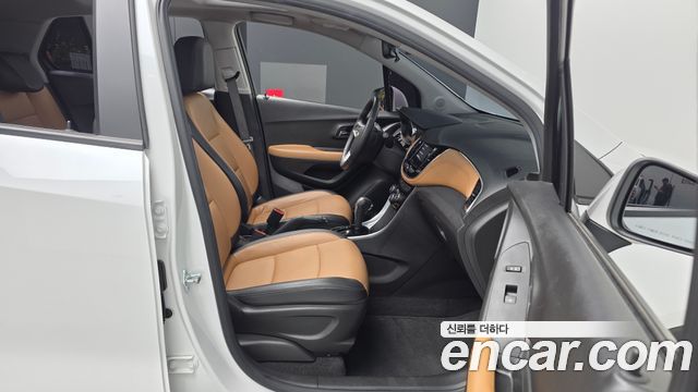 Chevrolet Trax 1.4 Premier 2020 — фото 11