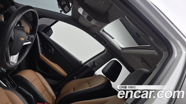 Chevrolet Trax 1.4 Premier 2020 — фото 19