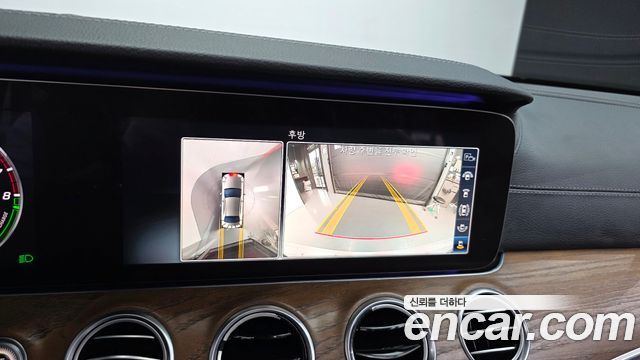 Mercedes-Benz E-Class (W213) E300e Exclusive 2019 — фото 18