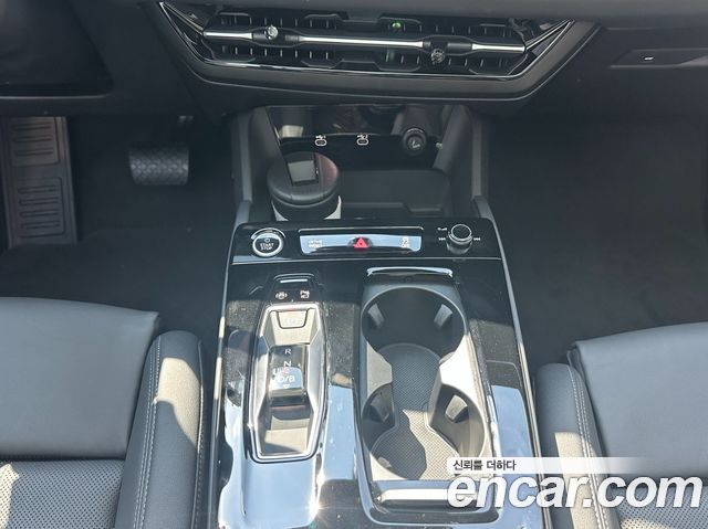 Audi A6 e-tron Performance Advanced 2025 — фото 9