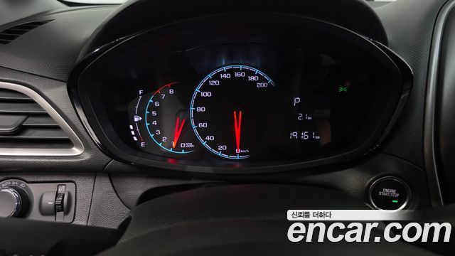 Chevrolet Spark LT 2020 — фото 8