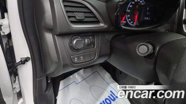Chevrolet Spark LT 2020 — фото 19