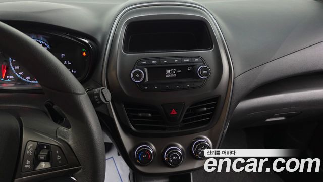 Chevrolet Spark LT 2020 — фото 35