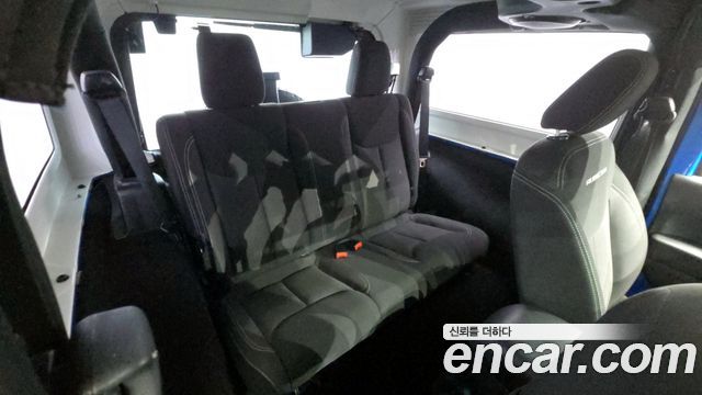 Jeep Wrangler (JK) 3.6 Rubicon 2Door 2016 — фото 11