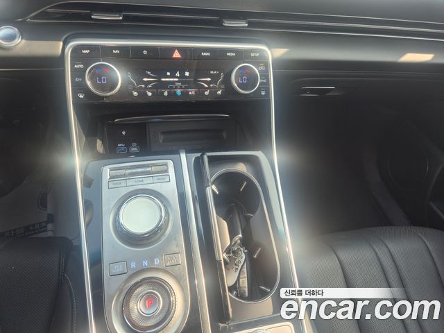 Genesis GV80 2.5T Gasoline AWD 2023 — фото 9