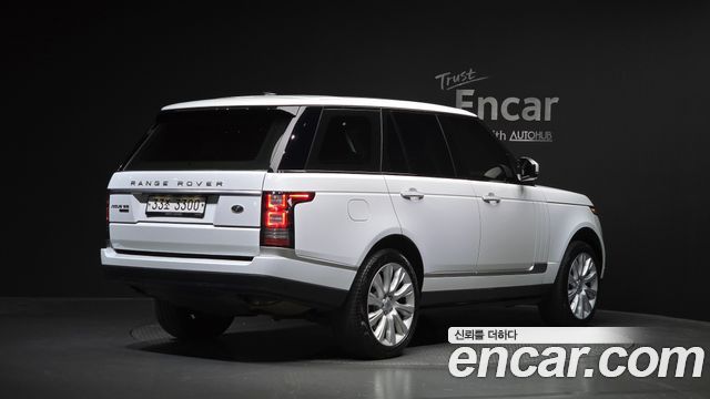 Land Rover Range Rover (IV) 4.4 SDV8 Vogue SE DIESEL 2016 — фото 2