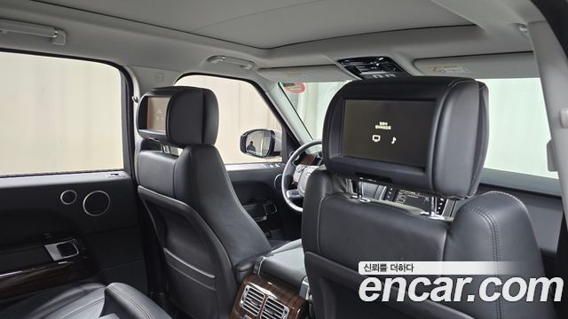 Land Rover Range Rover (IV) 4.4 SDV8 Vogue SE DIESEL 2016 — фото 18