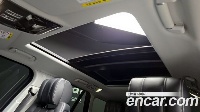 Land Rover Range Rover (IV) 4.4 SDV8 Vogue SE DIESEL 2016 — фото 33
