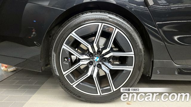 BMW 7 Series (G70) 740d xDrive M Sport 2024 — фото 5