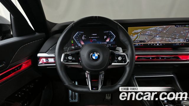 BMW 7 Series (G70) 740d xDrive M Sport 2024 — фото 13